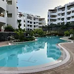 Jardines - Tabor 0-2 Pool View & Garden 1b Holiday home