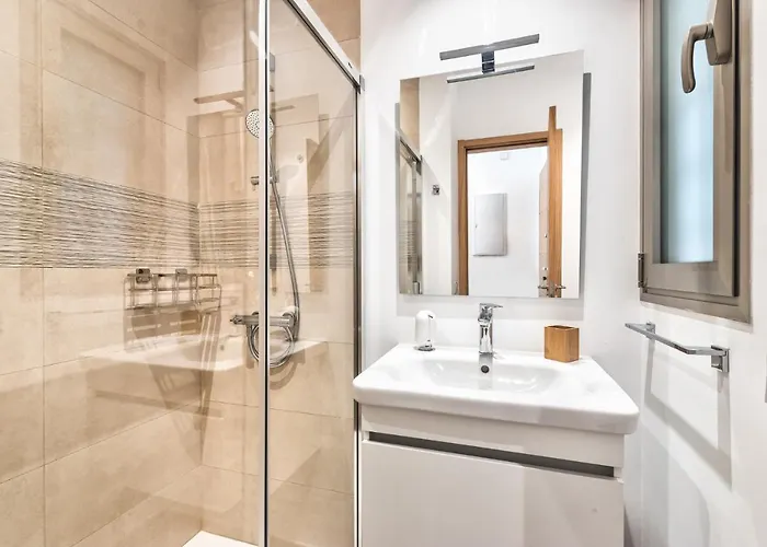 Jardines - Tabor 0-2 Pool View&garden 1b *